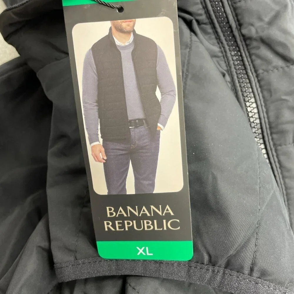 Banana Republic Men's XL Black Quilted Puffer Vest M0424